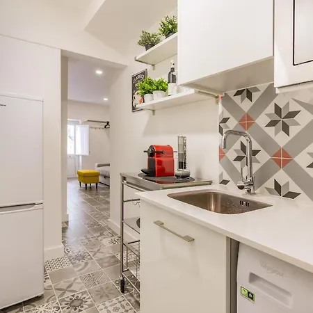 Historical Compact Flat *