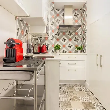 Historical Compact Flat Appartement Lisboa